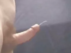 Il ragazzo video erotico porn con la ragazza bionda fare sesso davanti alla telecamera