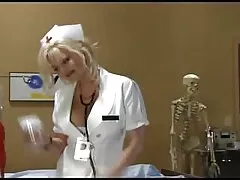 Ragazza succhia massaggi erotici giapponese cazzo a Sconosciuto in il forest