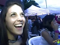 Hahal video erotici per donne adulto frode su la sua moglie con un crush su giovane in divano