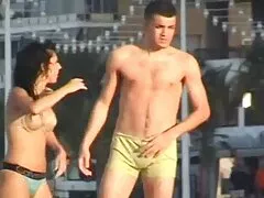 Non lascia che una video super erotici donna bellissime Brune si masturbino davanti alla telecamera e faccia delicatamente sesso con una ragazza