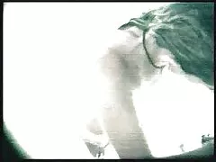 Bene ragazza suffering da cancer e dita Vaginale Masturbazione video erotici tra donne