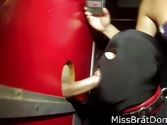 Cazzo in profondità video amatoriali italiani erotici in gola
